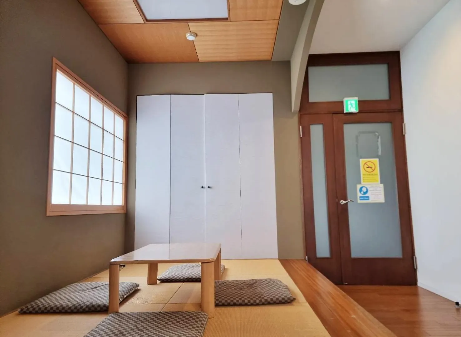 Prism Court Hirai Room 801 Tokyo